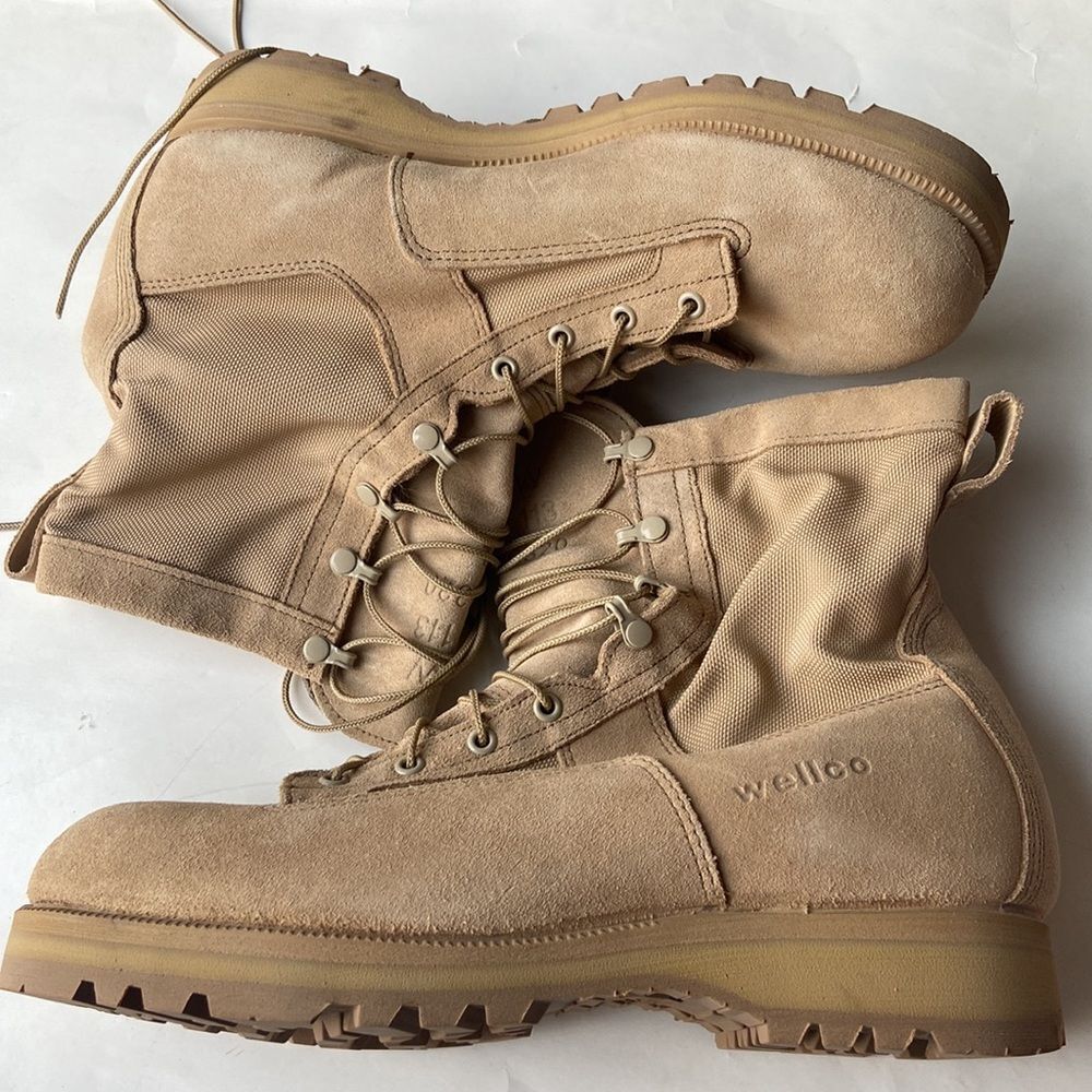 Wellco Vibram Men Boots Size 12.5W 305 113 03-D-0320 1771